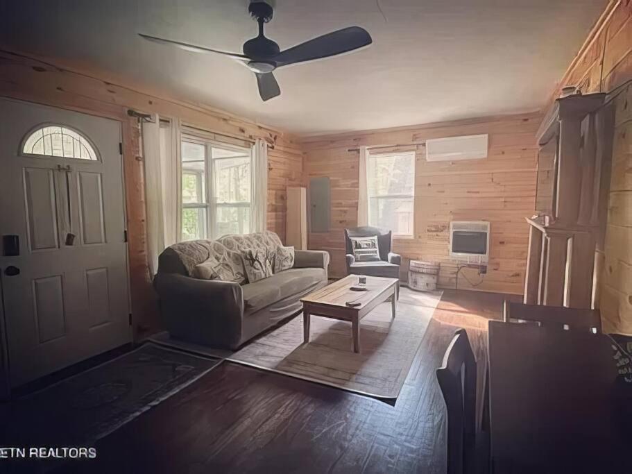 Cameron'S Cottage At The Lake Tallassee Экстерьер фото